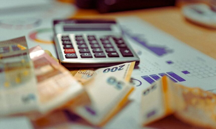 Biaya Hidup 2026 Membuat Kaget! Dari Umroh Hingga Sekolah Semua Ikut Naik 1 biaya biaya 2026 naik